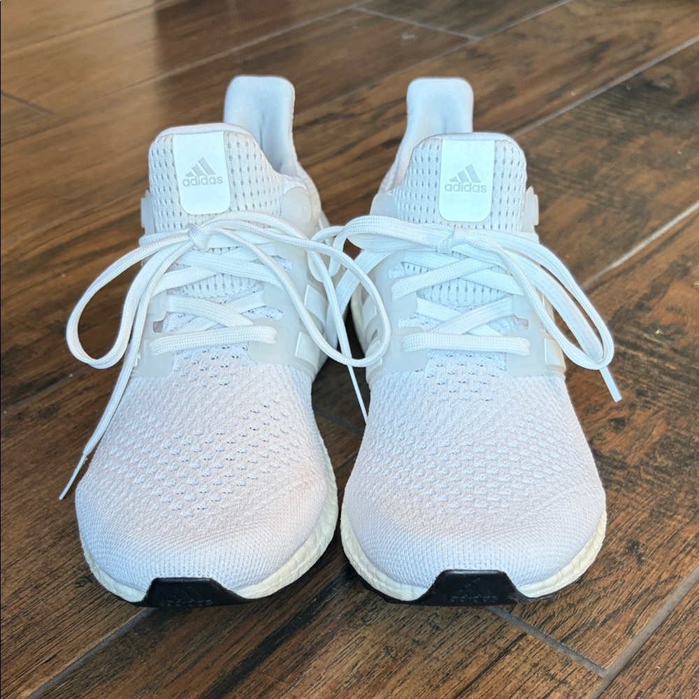 Adidas Ultra Boost 1.0 Women’s 9